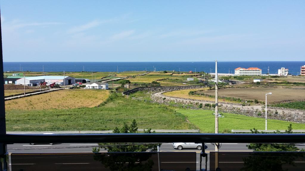 Sea View Hotel Jeju Exteriör bild