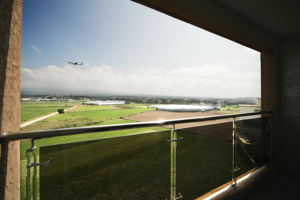Sea View Hotel Jeju Exteriör bild