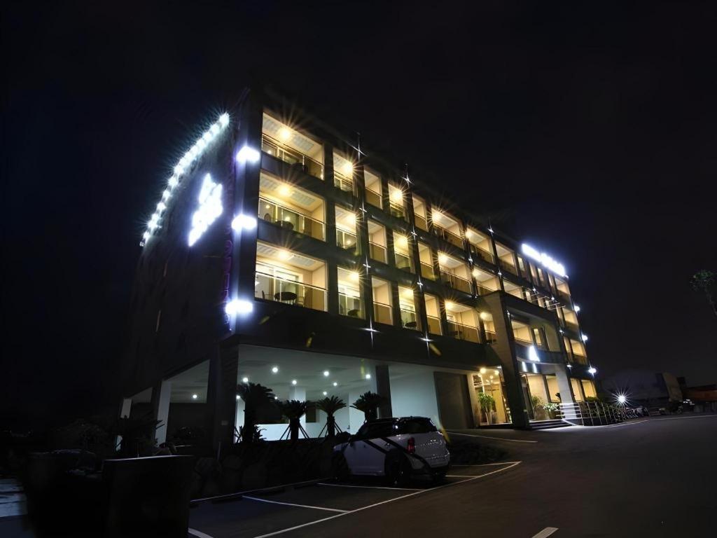 Sea View Hotel Jeju Exteriör bild