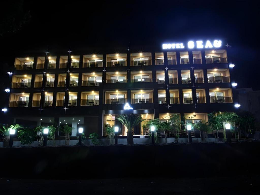 Sea View Hotel Jeju Exteriör bild